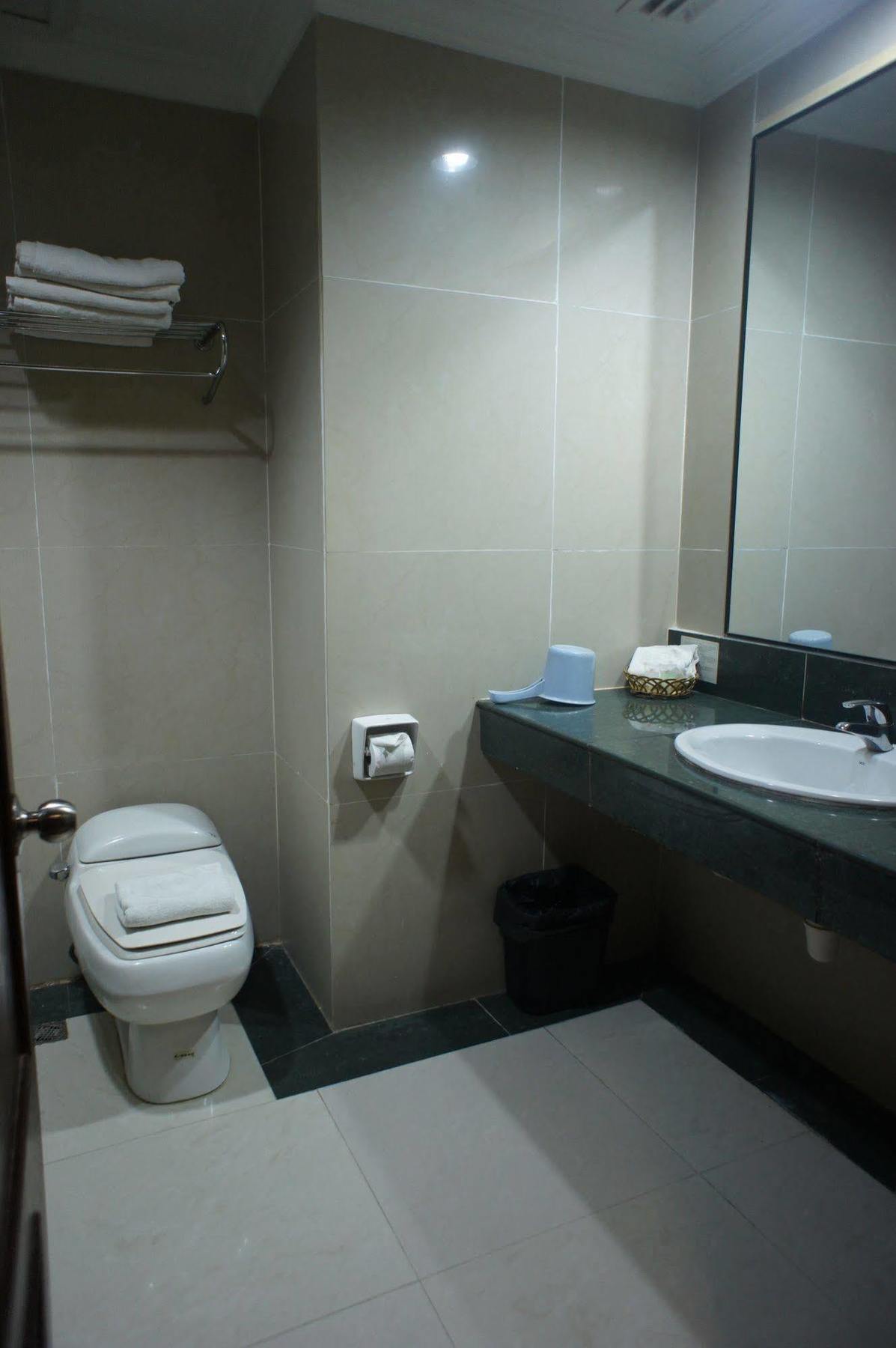Tyng Garden Hotel SDK Εξωτερικό φωτογραφία