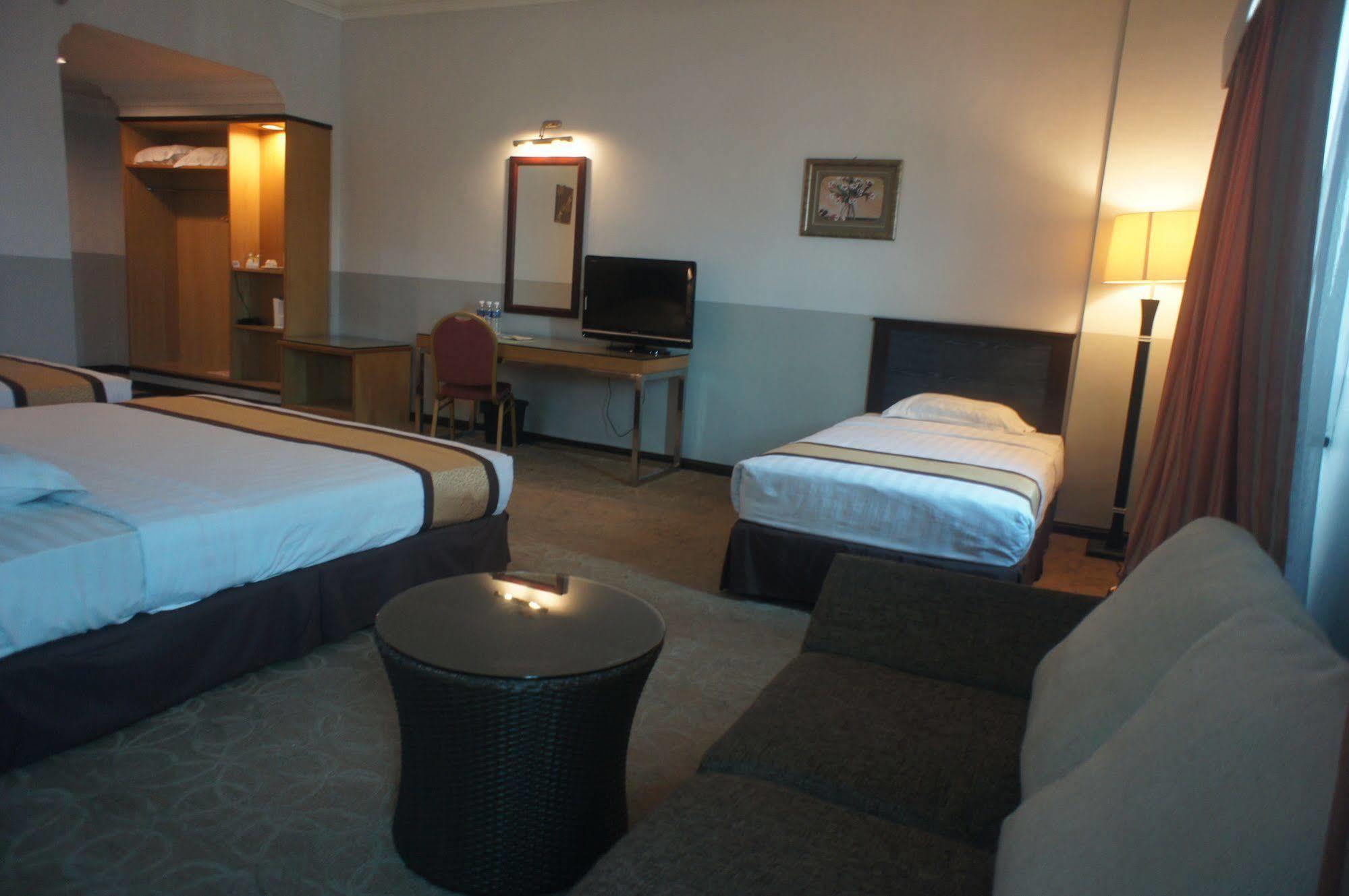 Tyng Garden Hotel SDK Εξωτερικό φωτογραφία