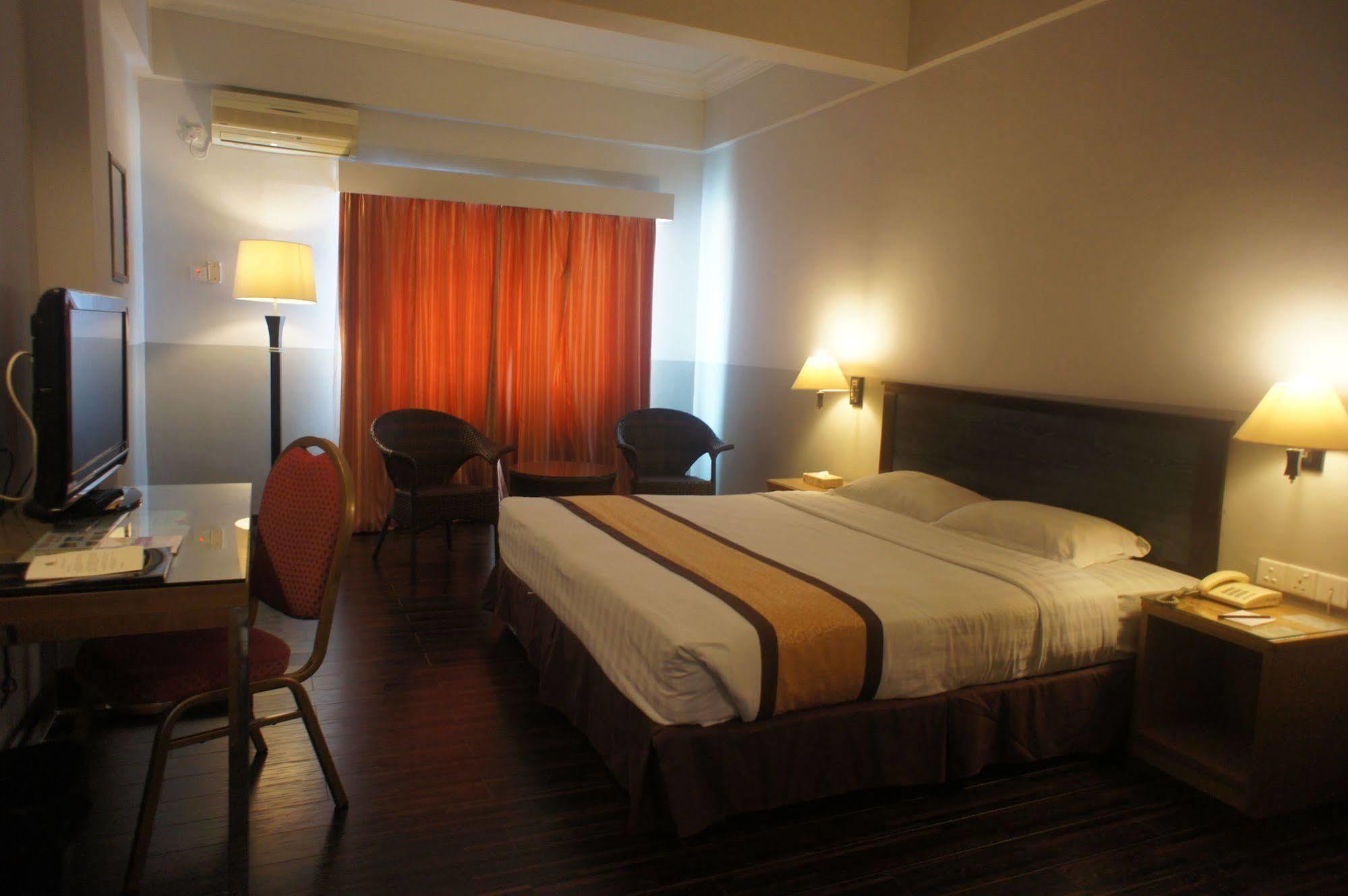 Tyng Garden Hotel SDK Εξωτερικό φωτογραφία