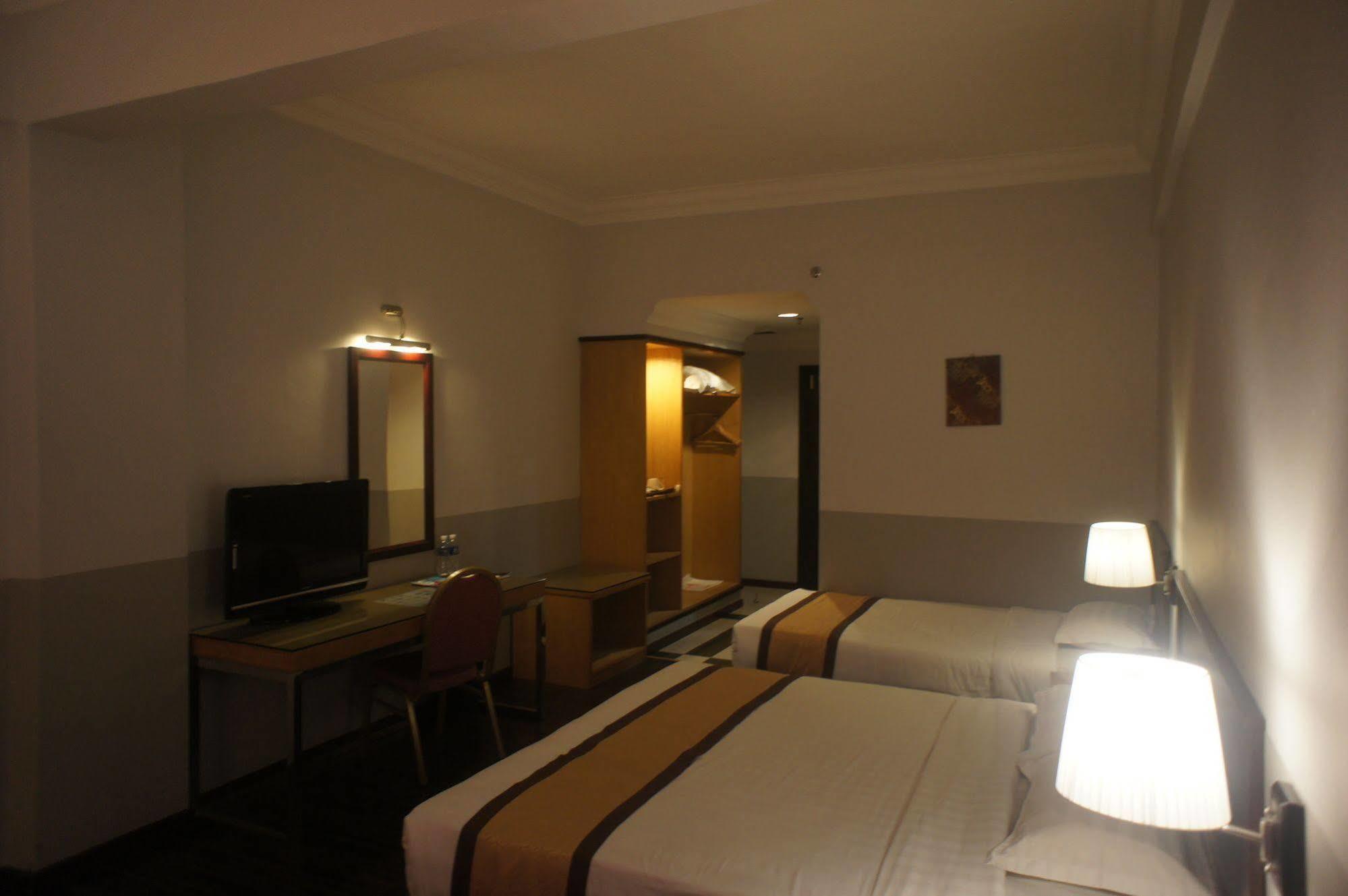 Tyng Garden Hotel SDK Εξωτερικό φωτογραφία