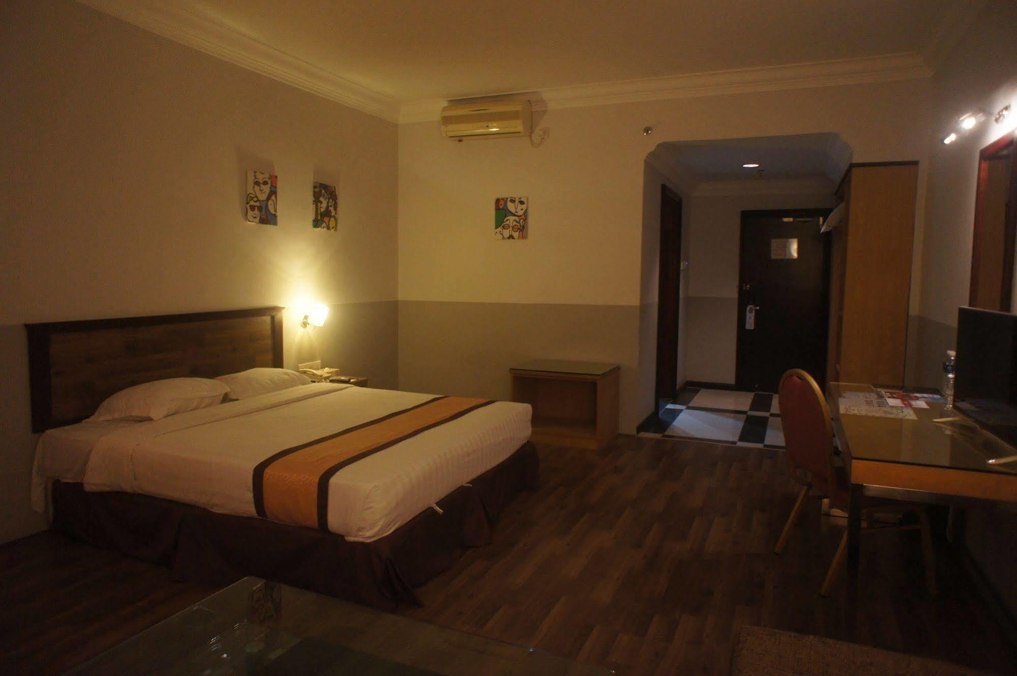 Tyng Garden Hotel SDK Εξωτερικό φωτογραφία