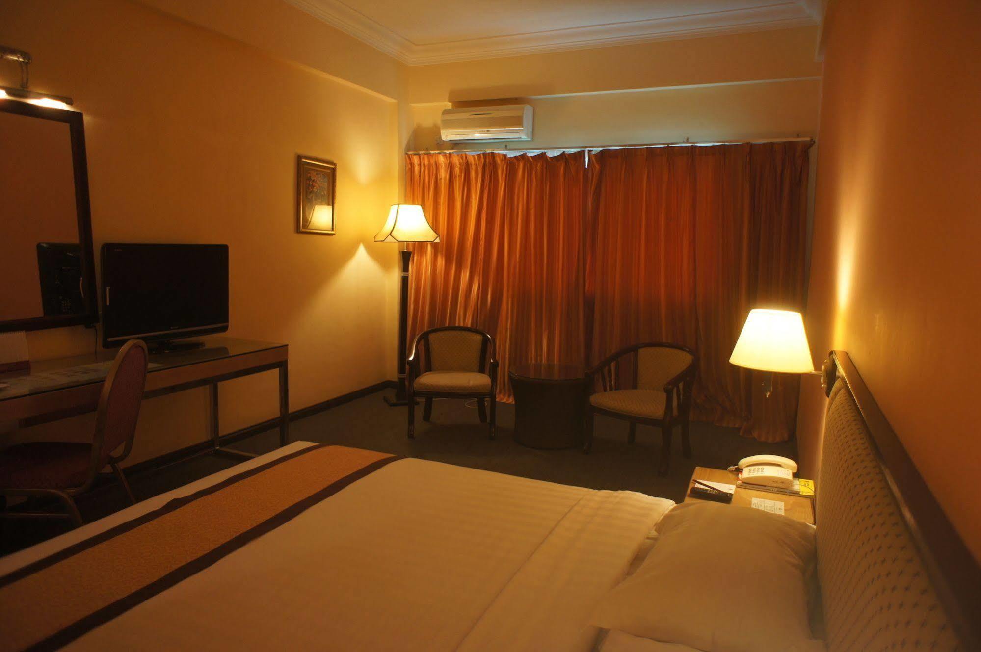 Tyng Garden Hotel SDK Εξωτερικό φωτογραφία